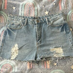 Women’s Jean shorts
